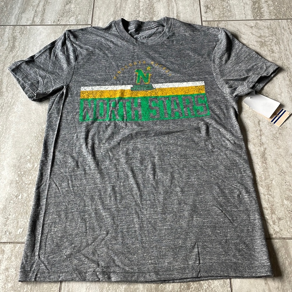 Vintage Hockey North Stars gray round neck short sleeves